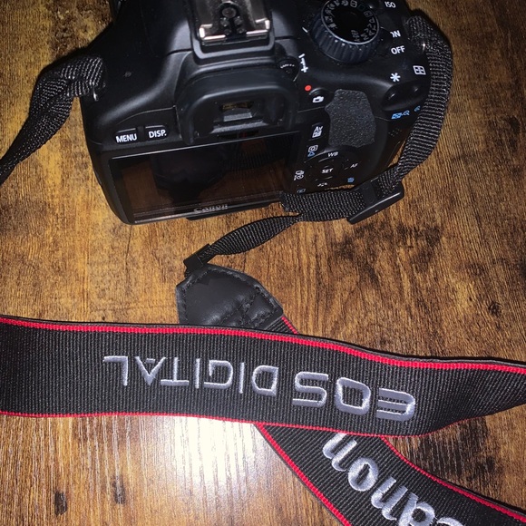 🔥🔥🔥DEAL🔥🔥🔥CANON EOS 550D camera with the BAG - Picture 6 of 7